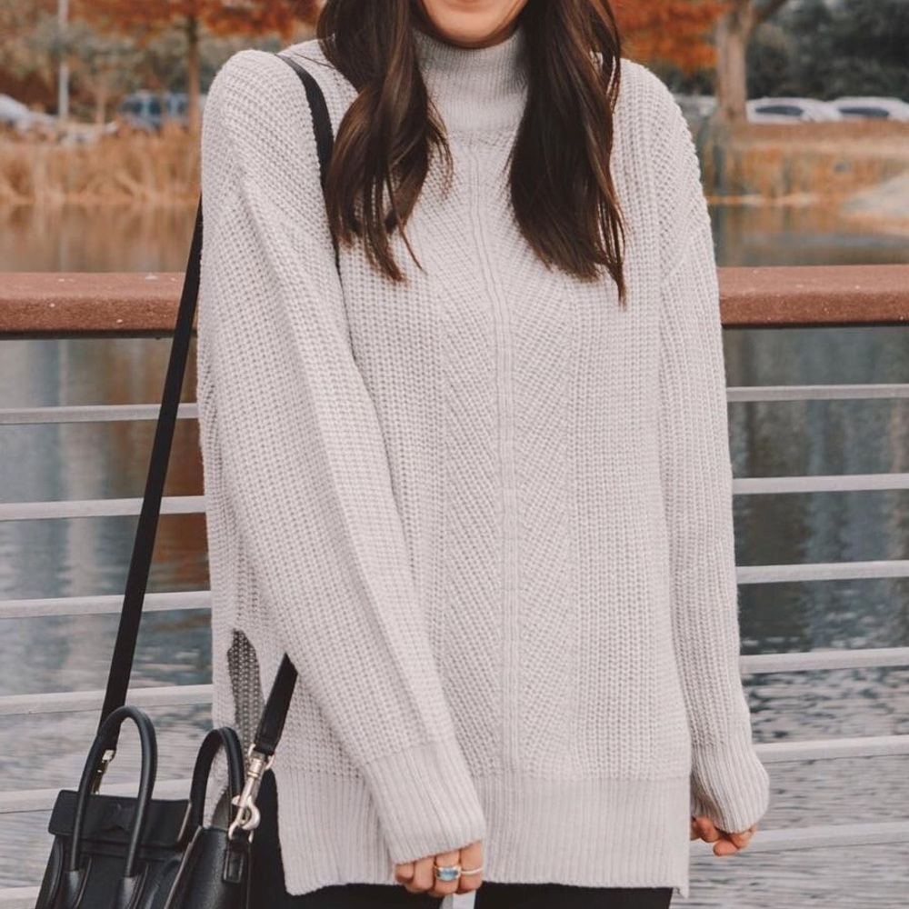 Grey sweater